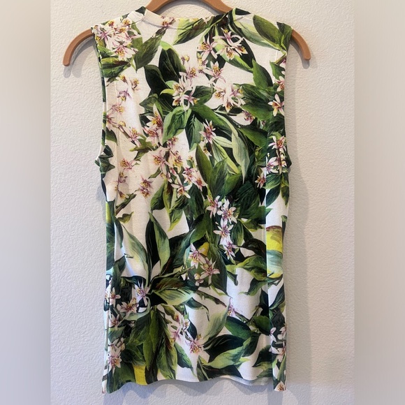 Dolce & Gabbana Silk Cardigan Set with Tank - Picture 4 of 9